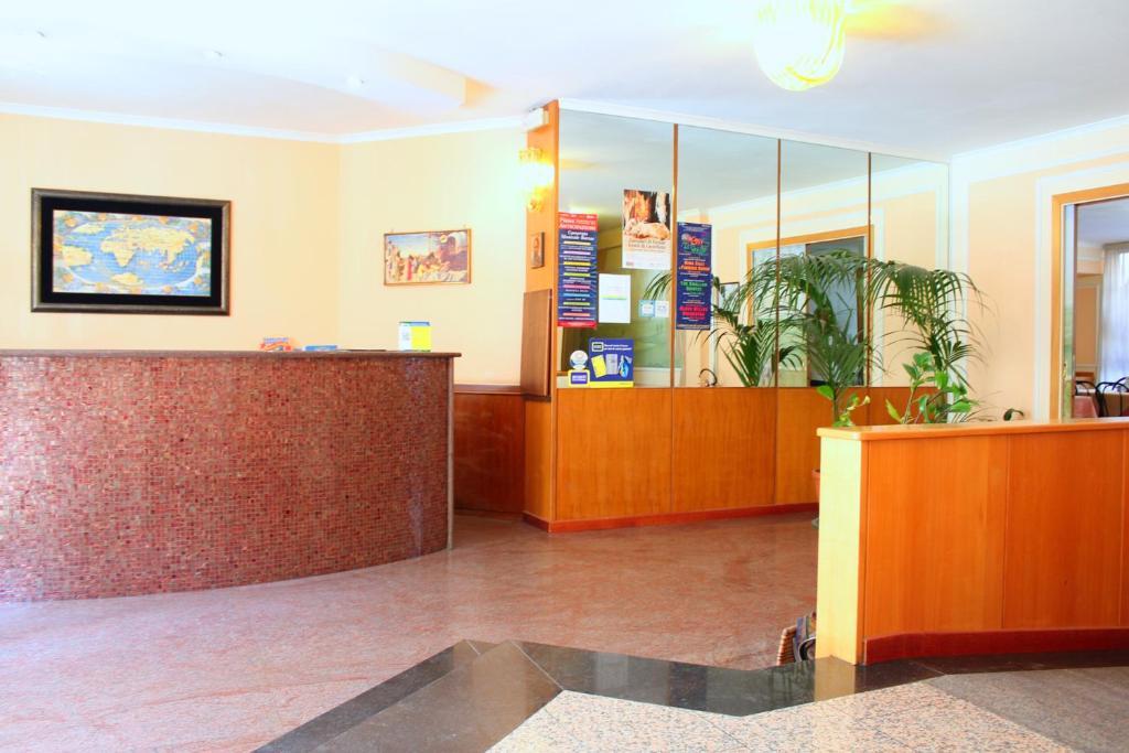 Hotel Cristal Bari Esterno foto