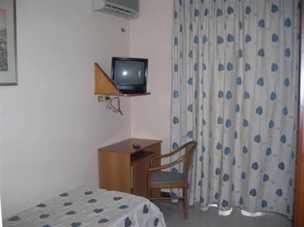 Hotel Cristal Bari Esterno foto
